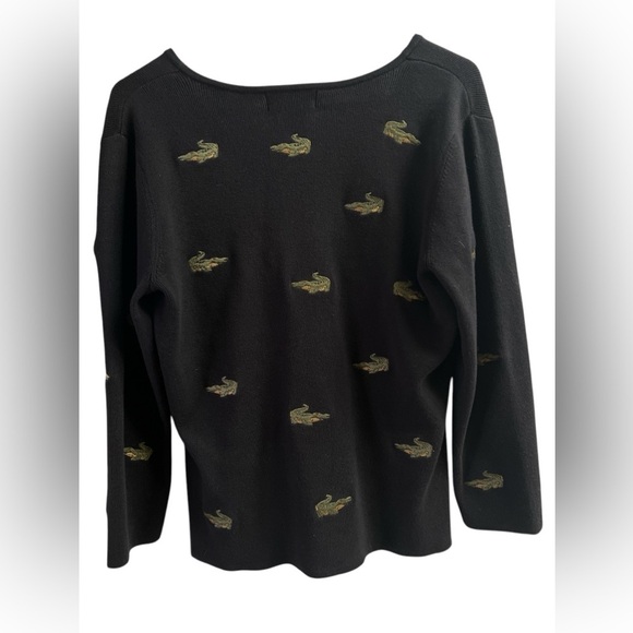 Black long sleeve embroidered alligator blouse - Picture 4 of 4